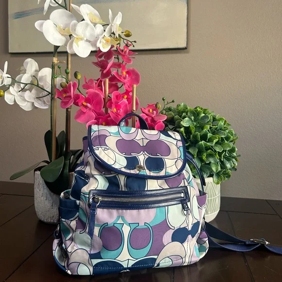 Signature Kyra Daisy Lilac Coach Backpack Coach Kyra Floral Poppy Design Pink Gold White Purple  main image 3